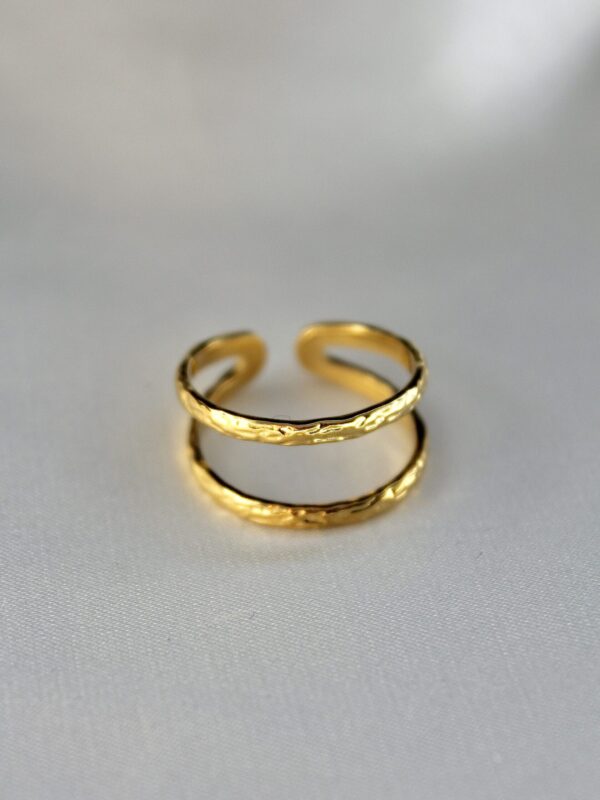 acero inoxidable hipoalergénico y waterproof