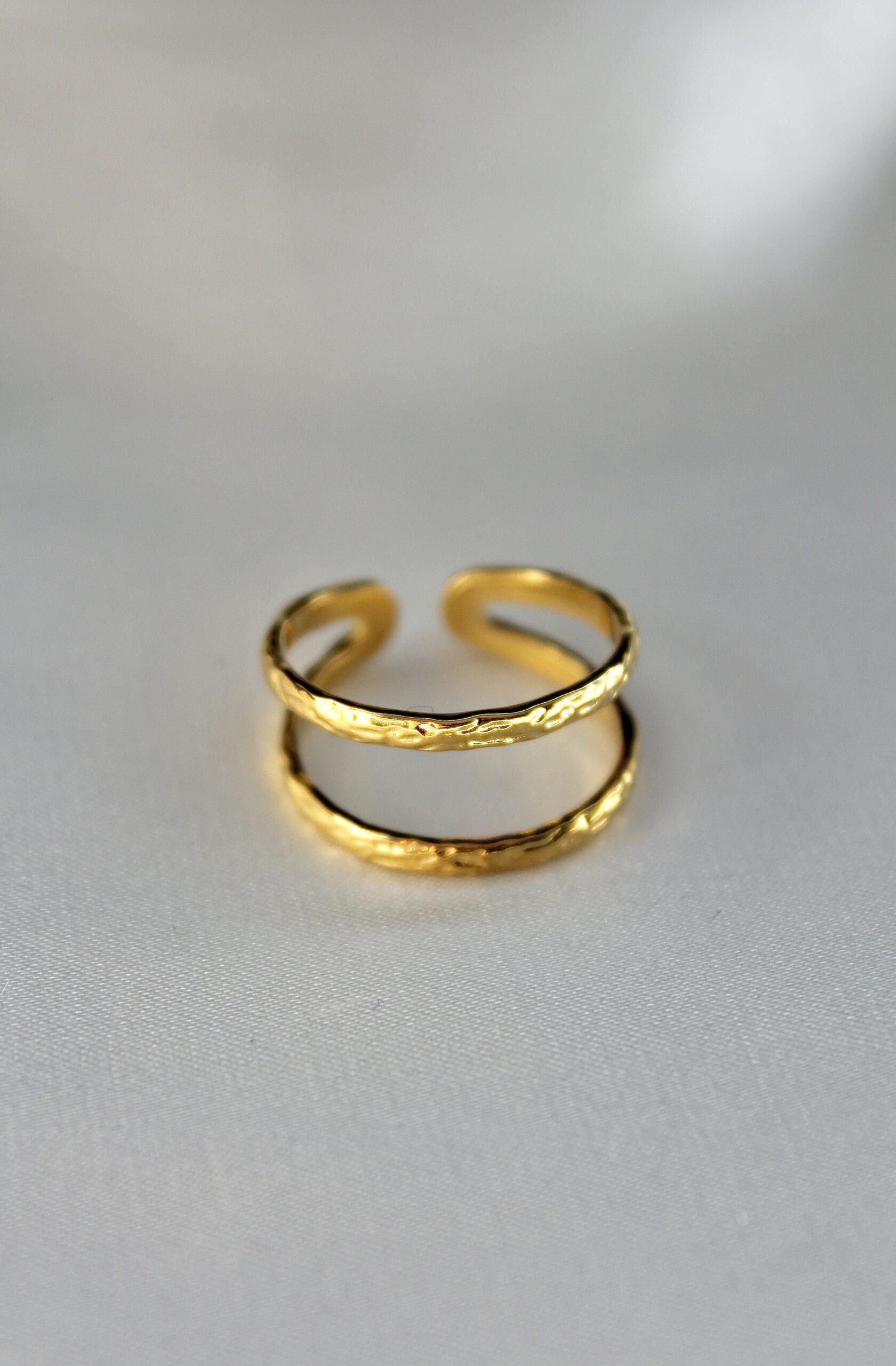 acero inoxidable hipoalergénico y waterproof