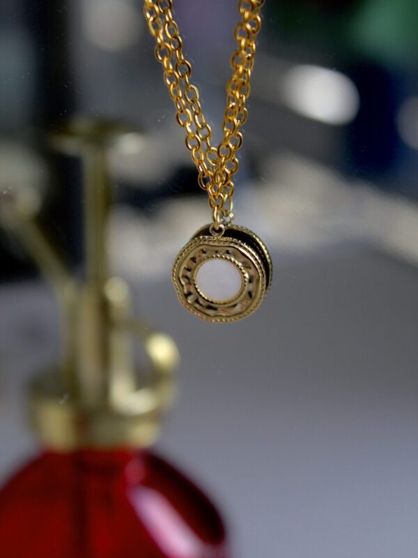 colgante acero inoxidable hipoalergenico waterproof sin niquel sin plomo